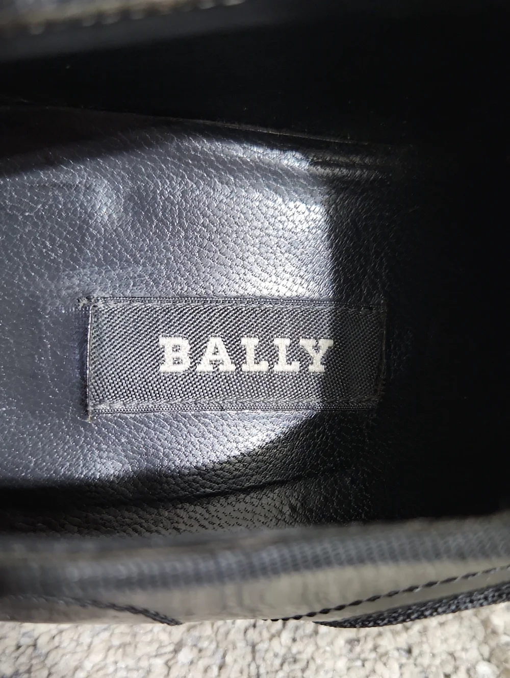Bally Oronis Patent Calfskin Leather Shoes 8.5 D Mens Black